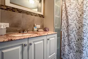 385 E Irving Park Rd, Streamwood, IL 60107 - Photo 22