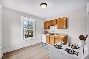 1018 N Prairie Street N, Bloomington, IL 61701 - Photo 16