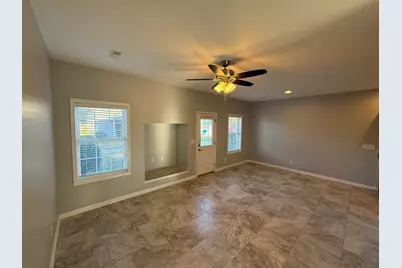 1603 Riverside Circle, Dixon, IL 61021 - Photo 4