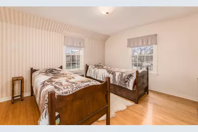 829 Hastings Street, Park Ridge, IL 60068 - Photo 14