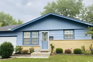 16465 Roy St, Oak Forest, IL 60452 - Photo 2