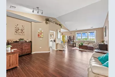 17228 Como Avenue, Lockport, IL 60441 - Photo 2