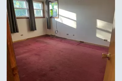 8414 Crawford Avenue, Skokie, IL 60076 - Photo 10