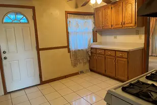 8414 Crawford Ave, Skokie, IL 60076 - Photo 6