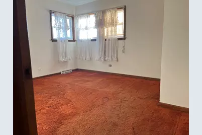 8414 Crawford Avenue, Skokie, IL 60076 - Photo 12