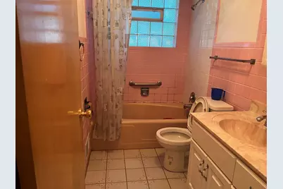 8414 Crawford Avenue, Skokie, IL 60076 - Photo 14