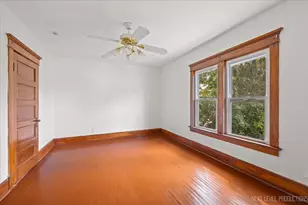 321 E Main Street E, Plano, IL 60545 - Photo 12