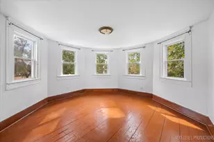 321 E Main Street E, Plano, IL 60545 - Photo 14