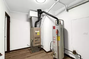 206 Monee Rd, Park Forest, IL 60466 - Photo 22