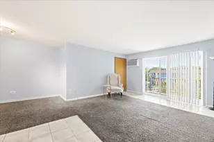 922 W Irving Park Rd, Bensenville, IL 60106 - Photo 8