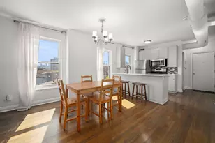 1322 W Huron St, Chicago, IL 60642 - Photo 2