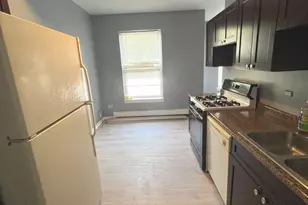 541 E 60th St, Chicago, IL 60637 - Photo 6