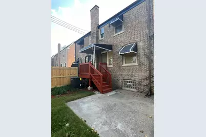 8521 S Saint Lawrence Avenue, Chicago, IL 60619 - Photo 18
