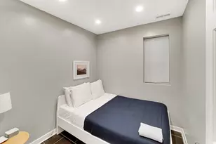 2123 W Adams St, Chicago, IL 60612 - Photo 12