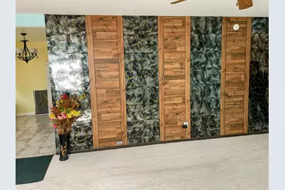 12901 S Muskegon Avenue, Chicago, IL 60633 - Photo 6