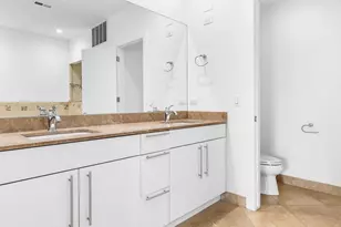 914 W Hubbard St, Chicago, IL 60642 - Photo 16