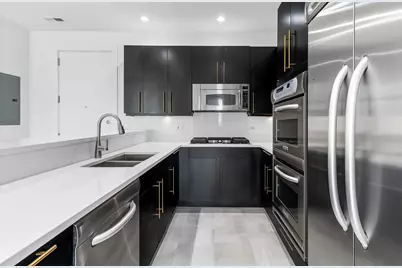 914 W Hubbard Street #104, Chicago, IL 60642 - Photo 10