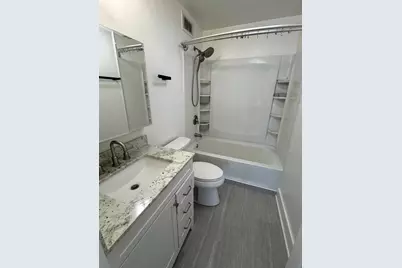 5415 N Sheridan Road #5414, Chicago, IL 60640 - Photo 10