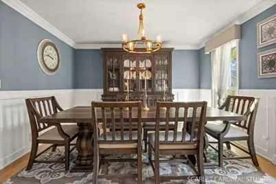 25W773 Sunnyridge Court, Wheaton, IL 60189 - Photo 4