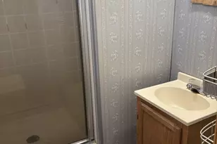 3419 Green Dale Dr, Rockford, IL 61109 - Photo 8