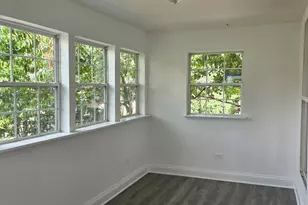 309 Griswold St, Elgin, IL 60123 - Photo 4