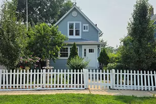 309 Griswold St, Elgin, IL 60123 - Photo 2