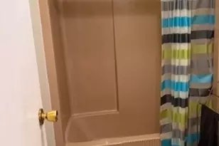 [Address not provided], Addison, IL 60101 - Photo 8