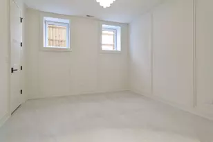 1633 W Balmoral Ave, Chicago, IL 60640 - Photo 38