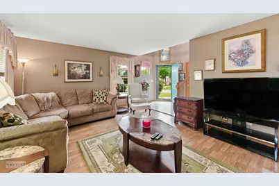 1466 Larkspur Court, Romeoville, IL 60446 - Photo 10