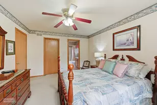 1466 Larkspur Ct, Romeoville, IL 60446 - Photo 18