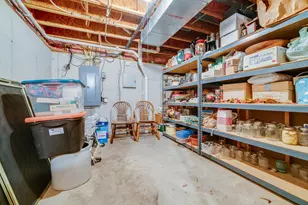 5810 W Lightsville Rd, Leaf River, IL 61047 - Photo 44