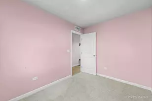 702 E Garfield St, Waterman, IL 60556 - Photo 14