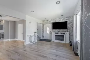 1203 S 4th Ave, Maywood, IL 60153 - Photo 4