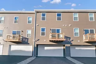 1464 Sequoia Wy, Hampshire, IL 60140 - Photo 4