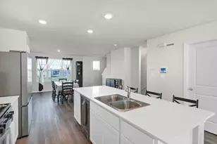 1464 Sequoia Wy, Hampshire, IL 60140 - Photo 16