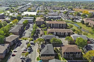 10308 Circle Dr, Oak Lawn, IL 60453 - Photo 28