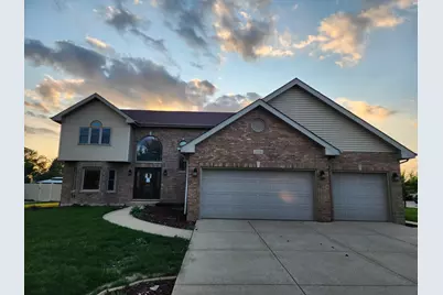 1009 Southcreek Drive, Manteno, IL 60950 - Photo 1