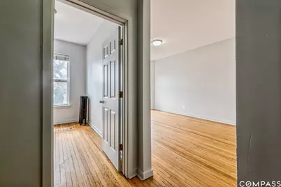 308 N Kedzie Avenue #1, Chicago, IL 60612 - Photo 2