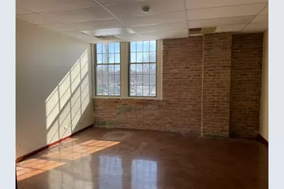 77 S Riverside Drive, Elgin, IL 60120 - Photo 6