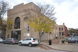 77 S Riverside Dr, Elgin, IL 60120 - Photo 1