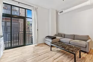 [Address not provided], Chicago, IL 60654 - Photo 4