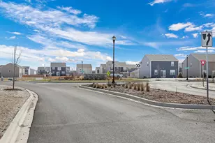 1409 Oakfield Ln, Pingree Grove, IL 60140 - Photo 50