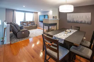 1457 Blackhawk Ct, Wood Dale, IL 60191 - Photo 12