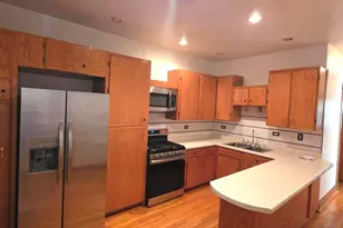 3331 W Pierce Ave, Chicago, IL 60651 - Photo 2