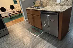 308 S Walnut St, Glenwood, IL 60425 - Photo 4