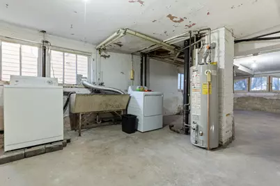 2737 Harvey Avenue, Berwyn, IL 60402 - Photo 8