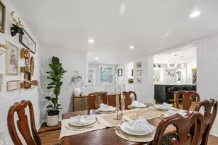 124 W Old Elm Rd, Lake Forest, IL 60045 - Photo 12