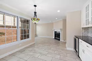 10534 Golf Rd, Orland Park, IL 60462 - Photo 12