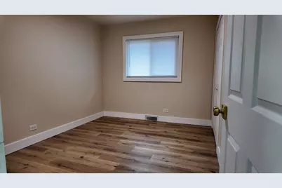 15115 Meadow Lane, Dolton, IL 60419 - Photo 10