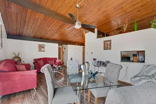 2306 Holiday Ter, Lansing, IL 60438 - Photo 8